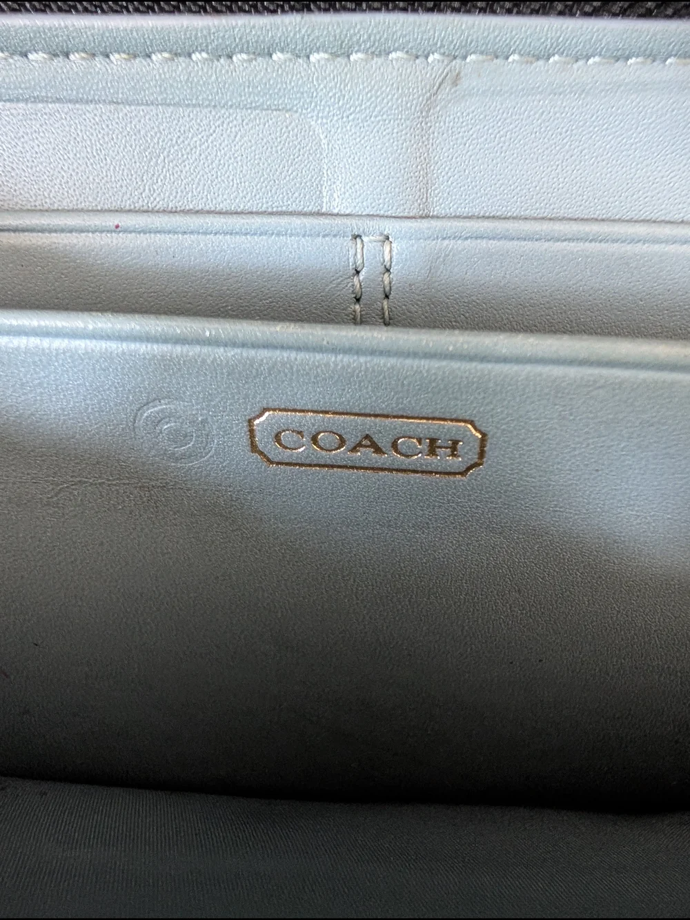 Coach Vintage Leatherware Zoe Soho Black Zip-Around Wallet
